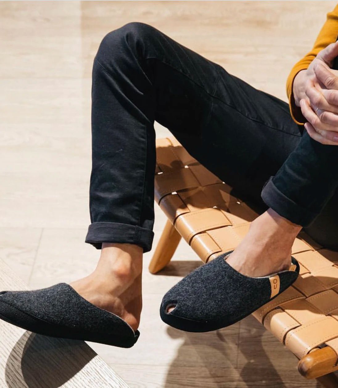 Brussels Lambswool Slippers | Charcoal - Alpineabode